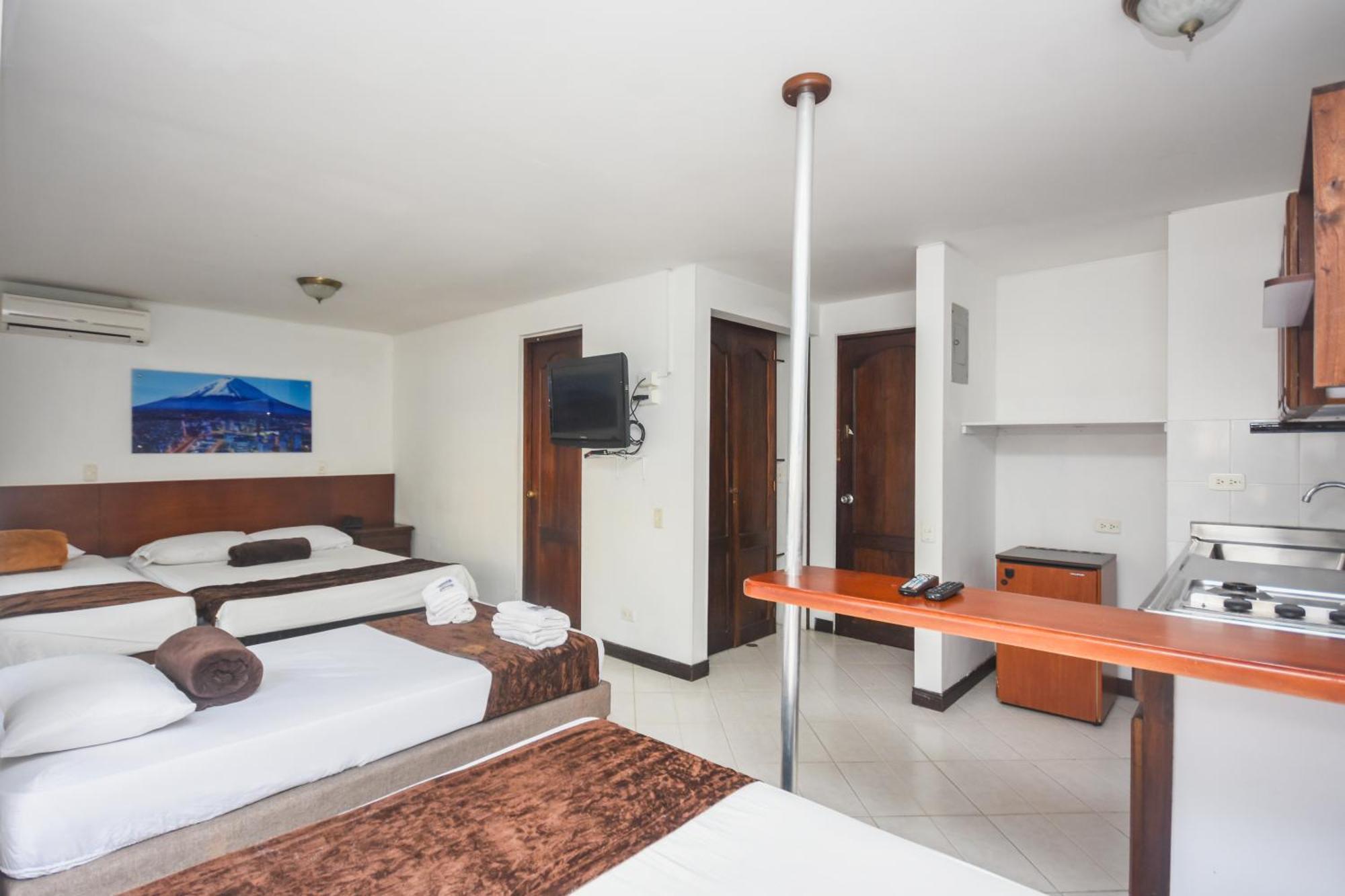 Hotel Estadio Real 메딜린 외부 사진