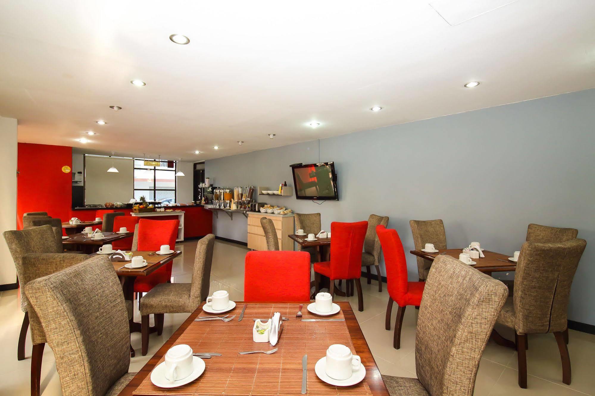 Hotel Estadio Real 메딜린 외부 사진