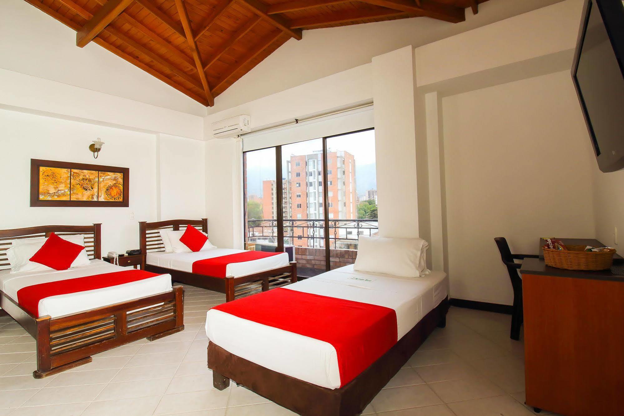 Hotel Estadio Real 메딜린 외부 사진